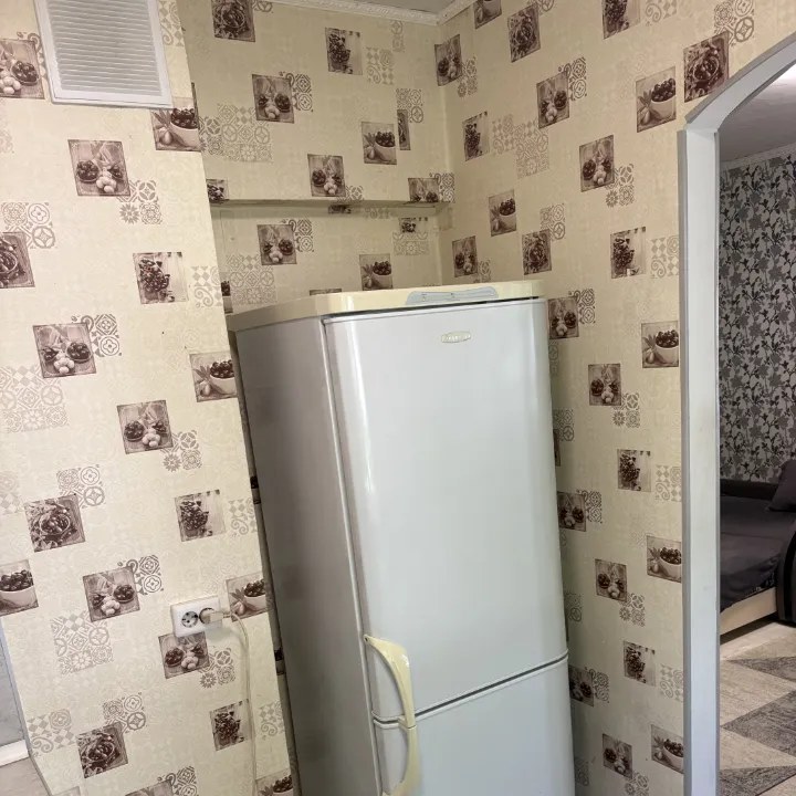 Кухня, холодильник