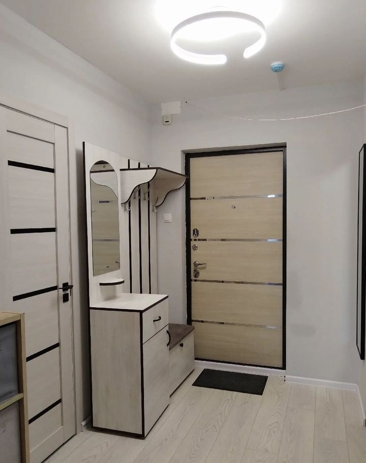 Коридор, межкомнатные двери